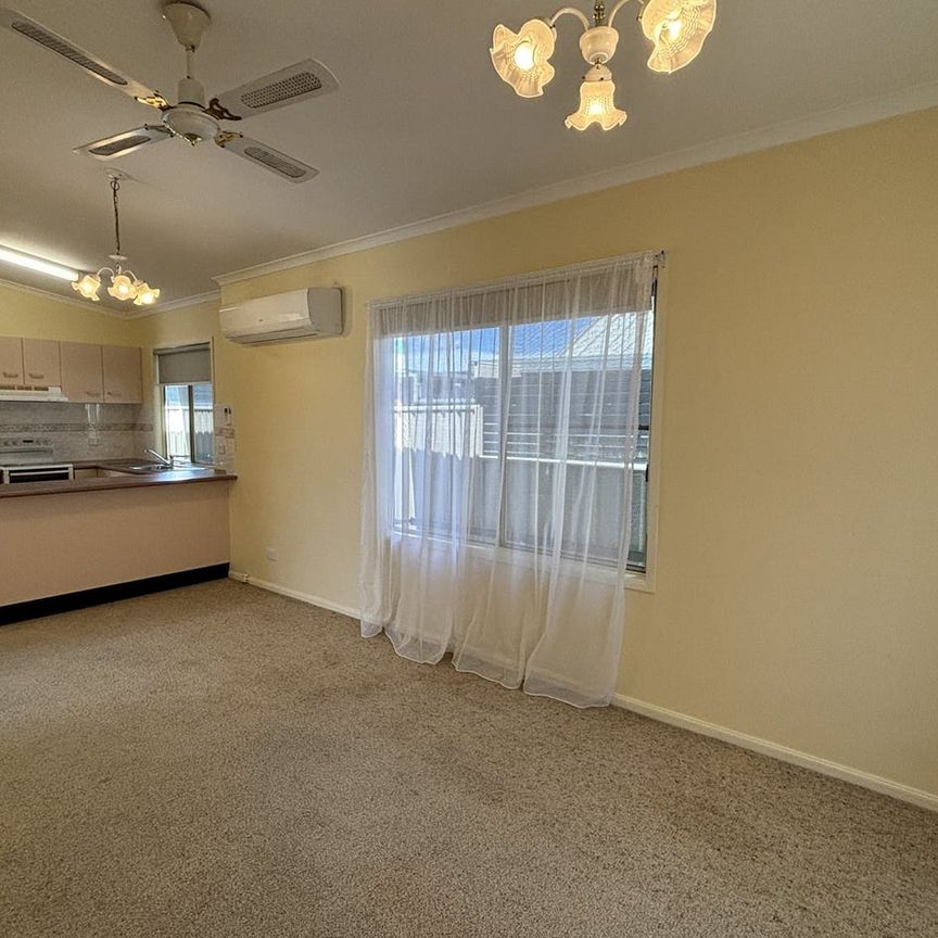 Prime Location - Photo 1