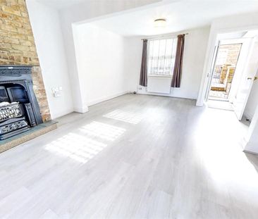 Mill Street, Newport Pagnell, MK16 - Photo 3