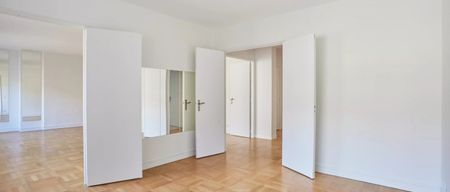 Appartement • Chaillot - Photo 2