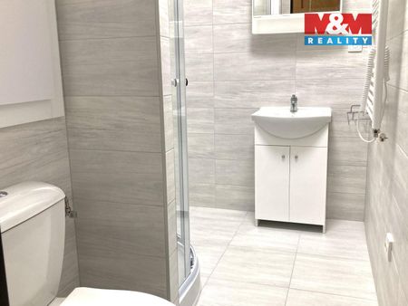 Pronájem bytu 2+1 58 m² - Photo 2