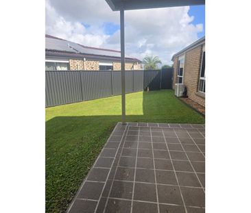 Fully Furnished and Equipped for You to Move In! - Photo 6