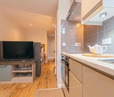 Studio to rent - Photo 3