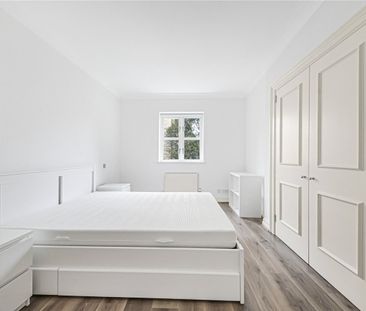 Abbots Walk, London, W8 - Photo 4