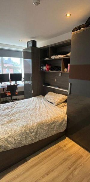 Studio to rent - Photo 1