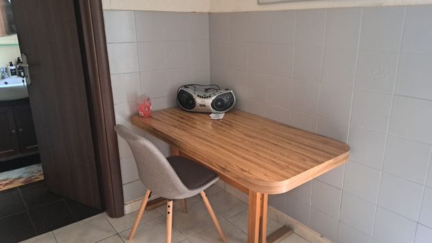 Ενοικίαση κατοικίας, 55 τ.μ., Ελευσίνα, 600 € - Photo 1