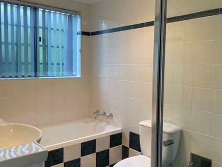 21/40-44 Chertsey Ave, Bankstown NSW 2200 - Apartment For Rent | Domain - Photo 3