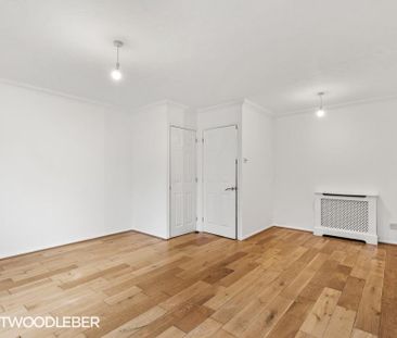 3 bedroom terraced house to rent - Photo 3