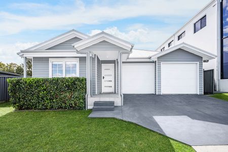 24 Floyd Street, Spring Farm NSW 2570 - House For Rent | Domain - Photo 2