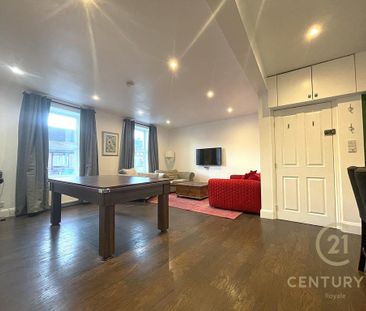 4 bedroom apartment to rent - Photo 3