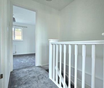 2 bedroom semi-detached house to rent - Photo 3