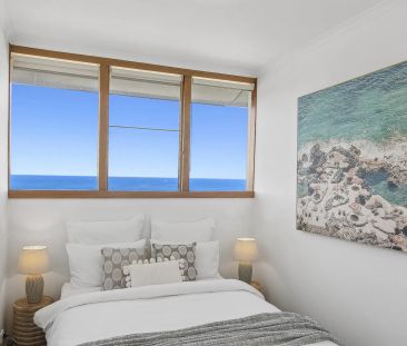 Fully Furnished Home with Spectacular Ocean Views - Photo 4