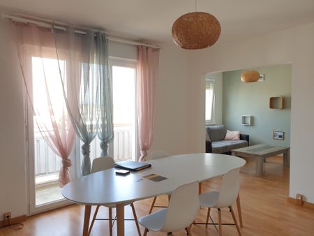 Location Appartement 3 pièces 71m² MULHOUSE 68200 - Photo 2