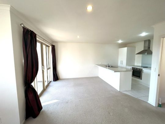 3 Bedroom Apartment - Photo 1