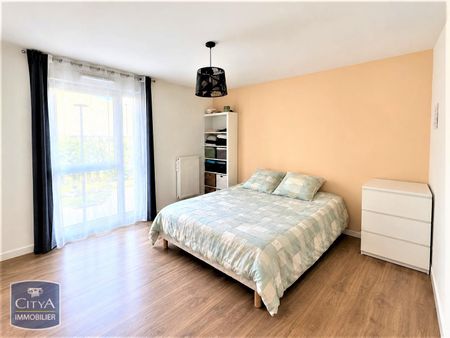 Location Appartement 3 pièces 75m² LILLE 59000 - Photo 5