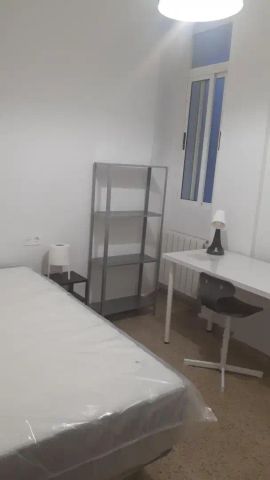 Piso de alquiler en Camino de Ronda, 76, Camino de Ronda - Photo 4
