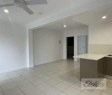 92A Acacia Avenue - Photo 3