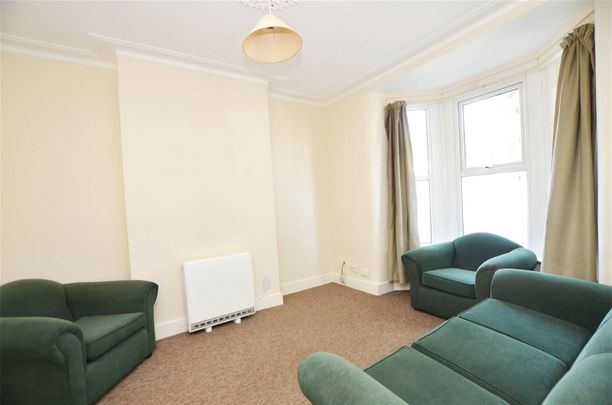 Princes Road, Teddington, TW11 - Photo 1