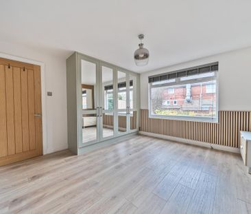 3 bedroom detached bungalow to rent - Photo 5