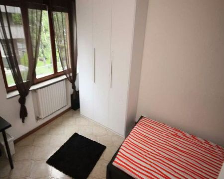 Via Ulisse Salis, Milan, Lombardy 20161 - Photo 4