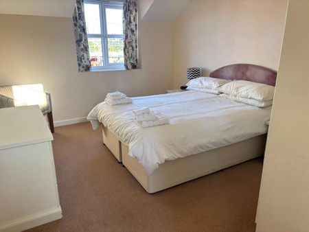 2 bedroom terraced house to rent - Photo 3