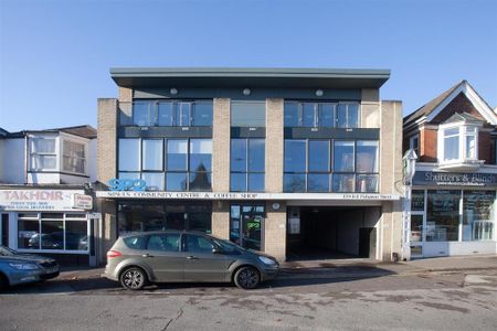 1 bedroom flat to rent - Photo 2