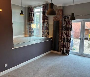 3 bedroom townhouse to rent - Photo 4