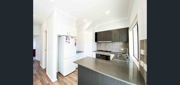 3/5 Cumming Street, Burwood - Photo 1