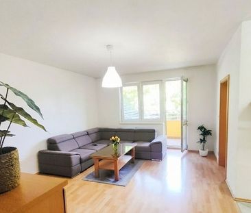 2,5 izbový byt na prenájom s parkovacím miestom v podzemnej garáži,... - Fotografia 4