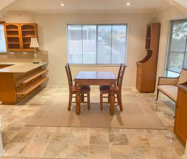 Be regal by the River! - Photo 6