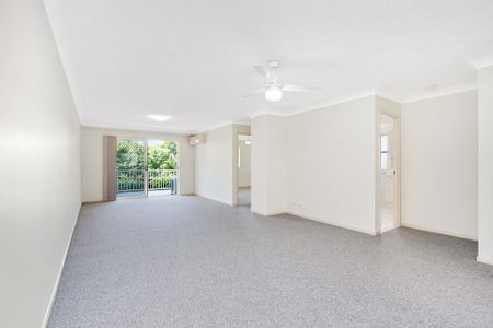 7/66 Queen Street, Southport QLD 4215 - Apartment For Rent - $750 | Domain - Photo 4