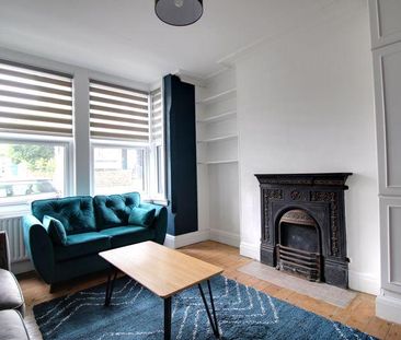 3 bedroom semi-detached house to rent - Photo 2