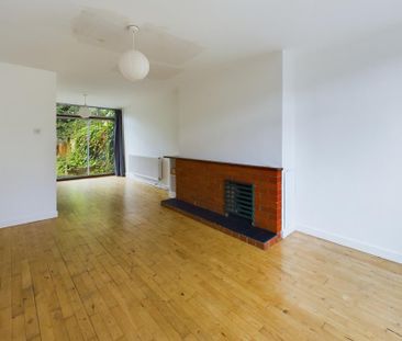 3 bedroom terraced house to rent - Photo 3