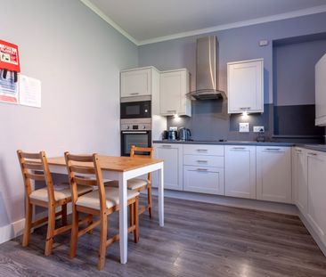 3 Bed Flat, Orchard Street, AB24 - Photo 2