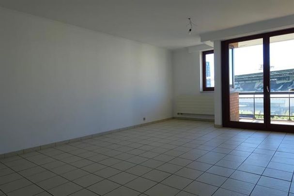 Appartement te huur - Photo 1