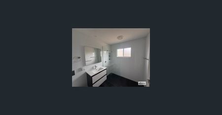 Tathra Home - Photo 2