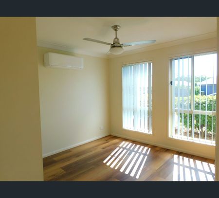 30 Whitehaven Drive, Blacks Beach, Qld 4740 - Photo 4