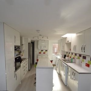 52 TEIGNMOUTH ROAD - Photo 1