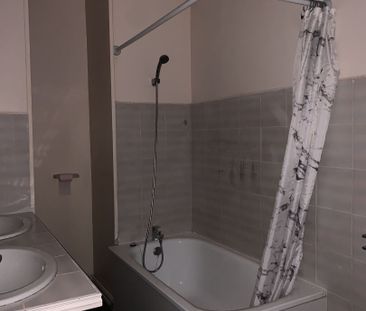 Appartement Chatenoy Le Royal 5 pièce(s) 98 m2 - Photo 3