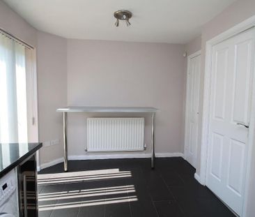 2 bedroom terraced house to rent - Photo 6