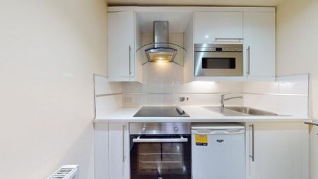 Studio to rent - Photo 4