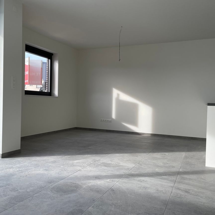 Appartement te huur - Foto 1