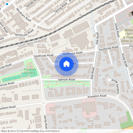 Ground Floor 2 Bed Flat With Garden