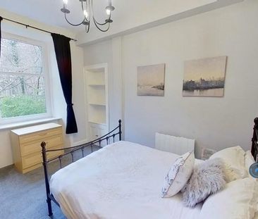 11 bedroom flat to rent - Photo 6