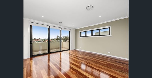 Beautiful Marina House in Sanctuary Cove - Photo 1