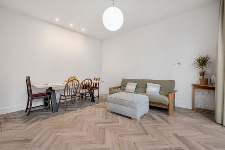 3 bedroom apartment to rent - Photo 4