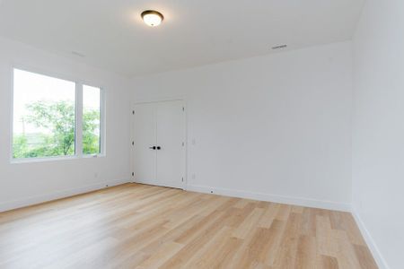 For Lease - 63 Lonborough Avenue, Toronto, Ontario - Photo 3