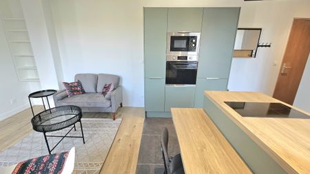 Location Appartement 2 pièces 34m² VERSAILLES 78000 - Photo 3