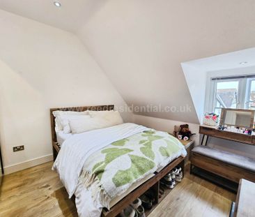 Whitefriars Crescent, Westcliff On Sea - Photo 2
