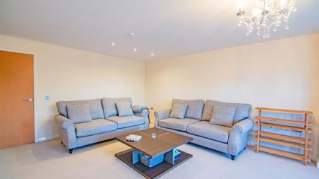 Birchdale Court, Birchdale Road, Appleton, Warrington, WA4 - Photo 2