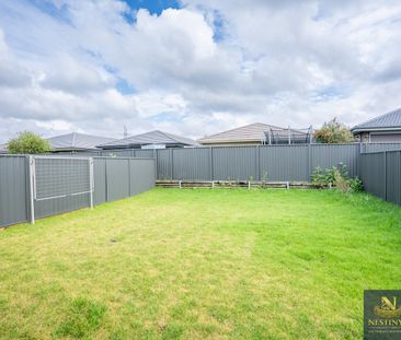 Brand New 5 bedroom Family Home.Ready to move in. - Photo 5